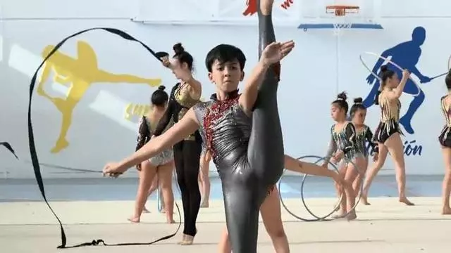 Hugo Alonso, el gimnasta que rompe estereotipos