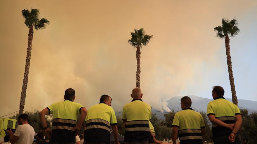 Alhaurín reconocerá Día de Andalucía a los involucrados en la extinción del incendio en la sierra