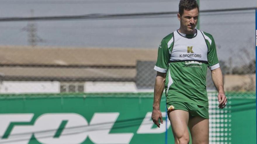 Edu Albacar durante un entrenamiento