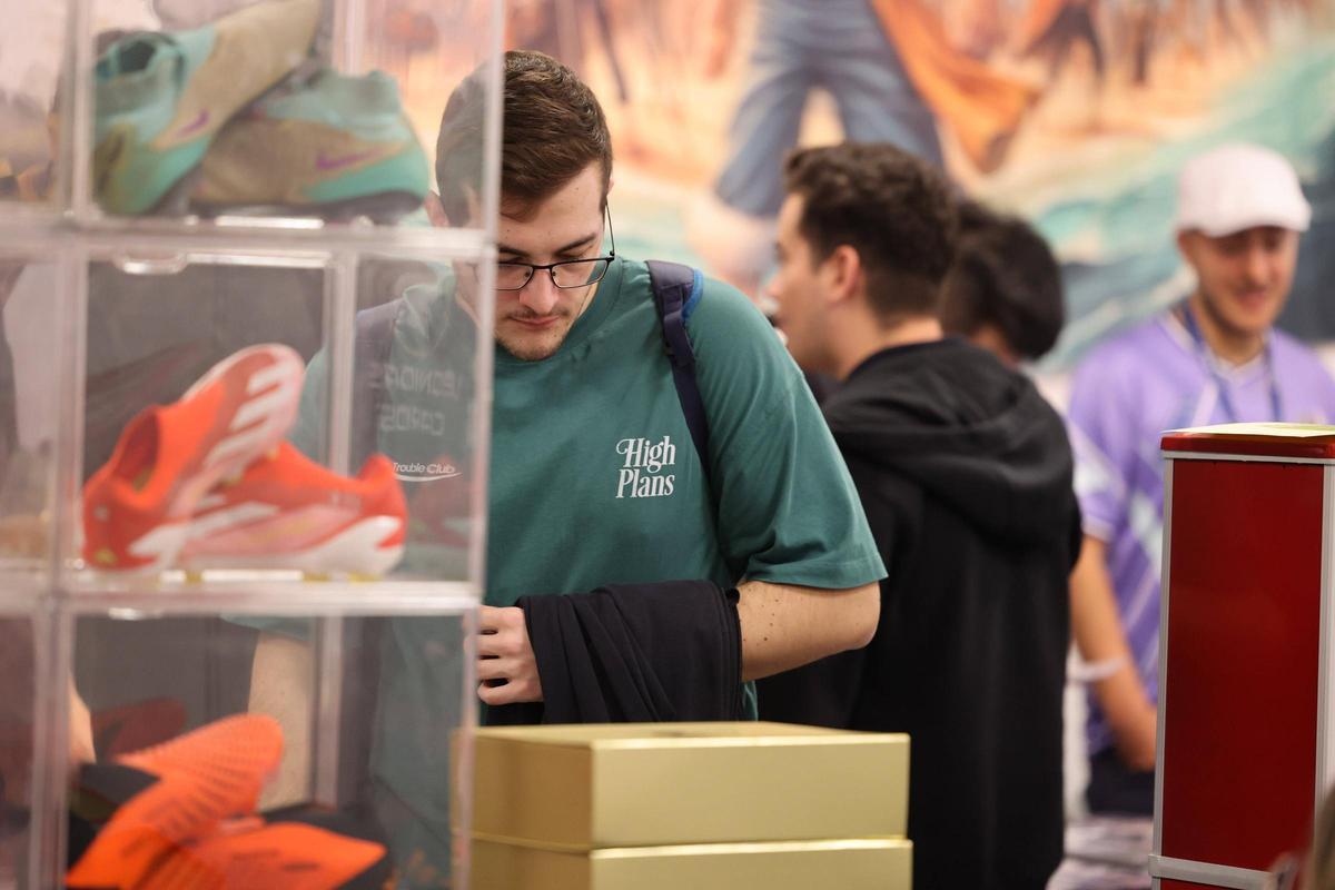 Coleccionismo: todas las imágenes del Ibiza Card Show 2025