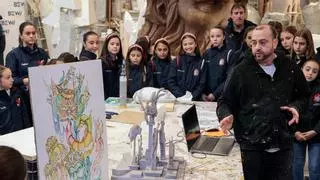 Los niños de las Hogueras descubren el arte efímero desde dentro