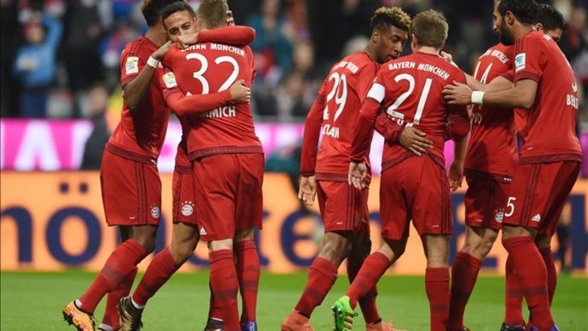 El Bayern golea al Bremen por 5-0.