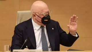 El retrato de Villarejo en la comisión Kitchen: "Es un timador de cuento largo"