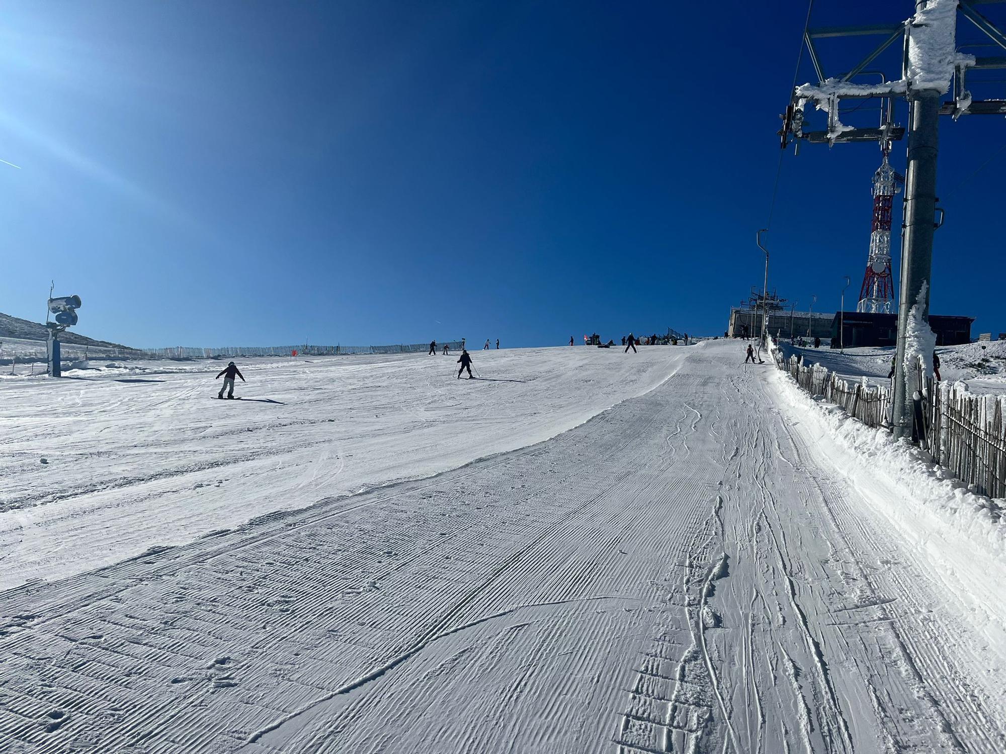 Primer fin de semana de nieve en Manzaneda