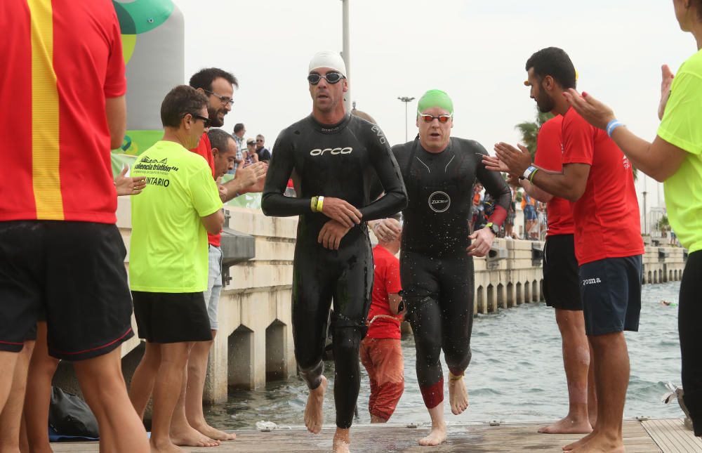 Triatlón en la Marina de Valencia