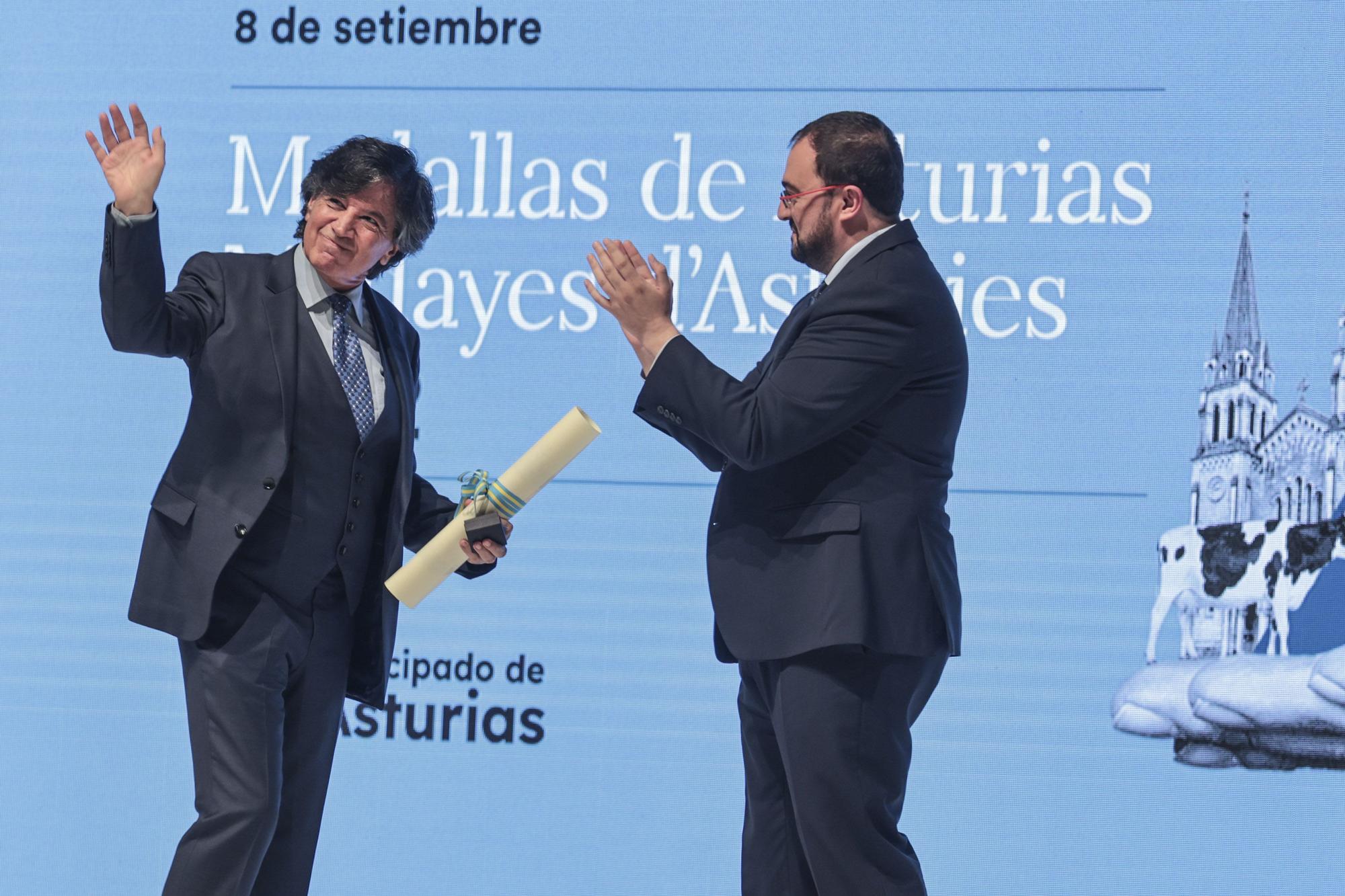 En imágenes: así fue el acto de entrega de las Medallas de Asturias