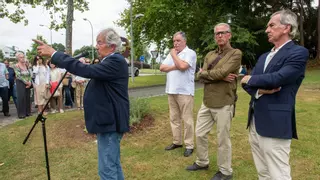 Homenaje a Rafael Astor, el «cooperante imprescindible» del Oleiros de hoy