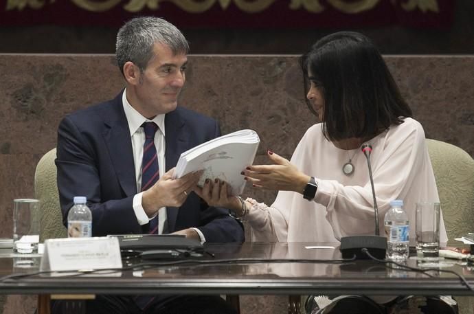 Foro de movimientos migratorios en el Parlamento de Canarias