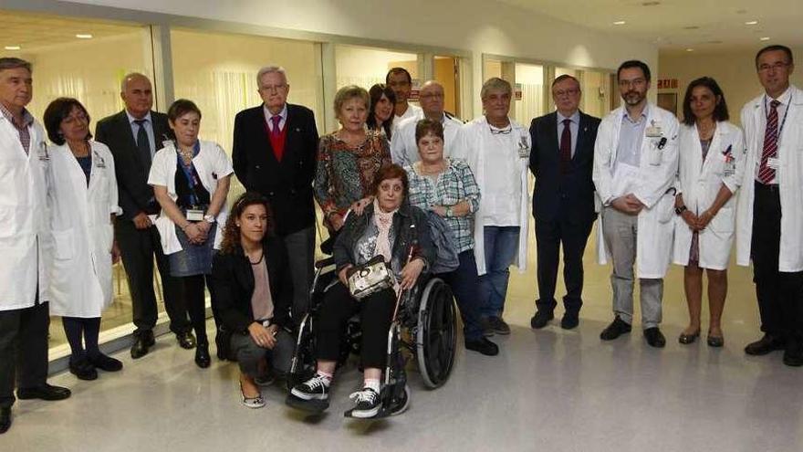 Médicos y pacientes del HUCA, en la presentación de la unidad de enfermedades neuromusculares.