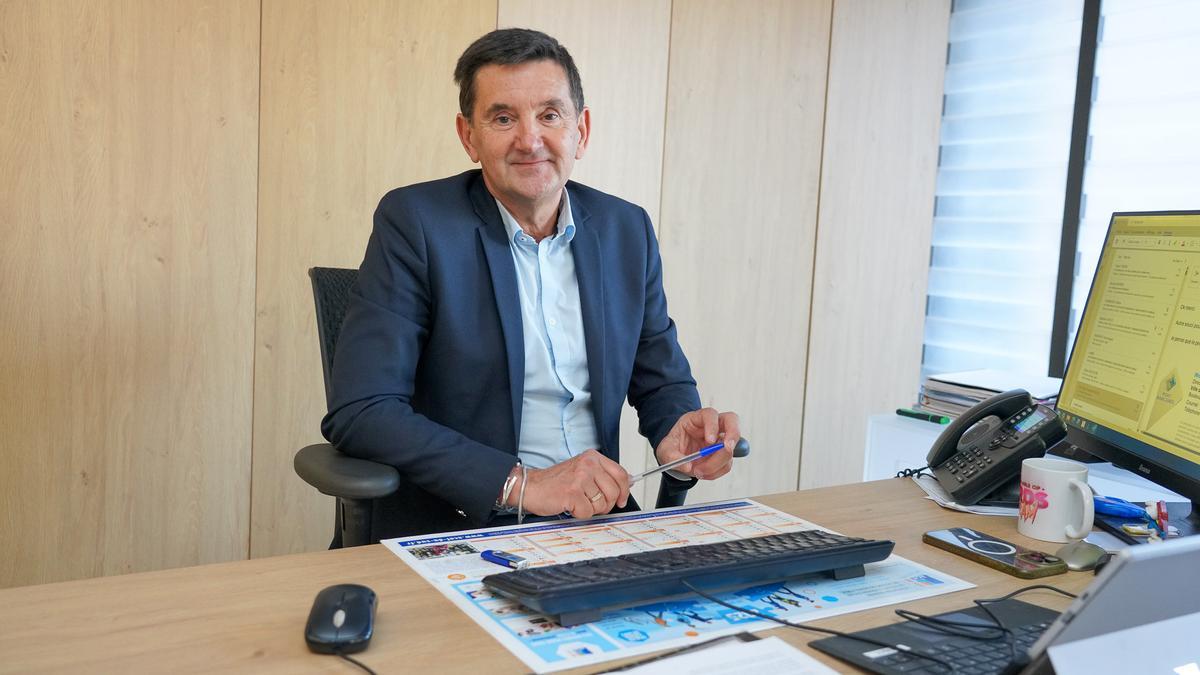 Michel Sitjà, al seu despatx.