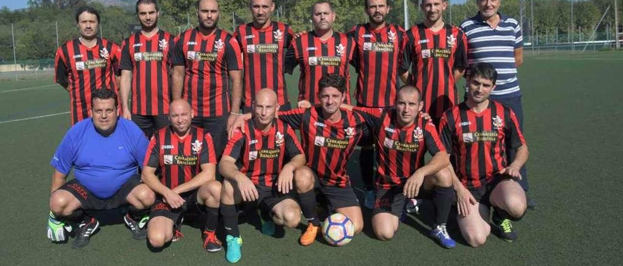 El ADC Cumiar, el equipo más deportivo en la Tercera División la pasada temporada. E. A.