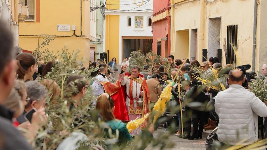 Revive en imágenes la celebración del Domingo de Ramos en pueblos de Castellón