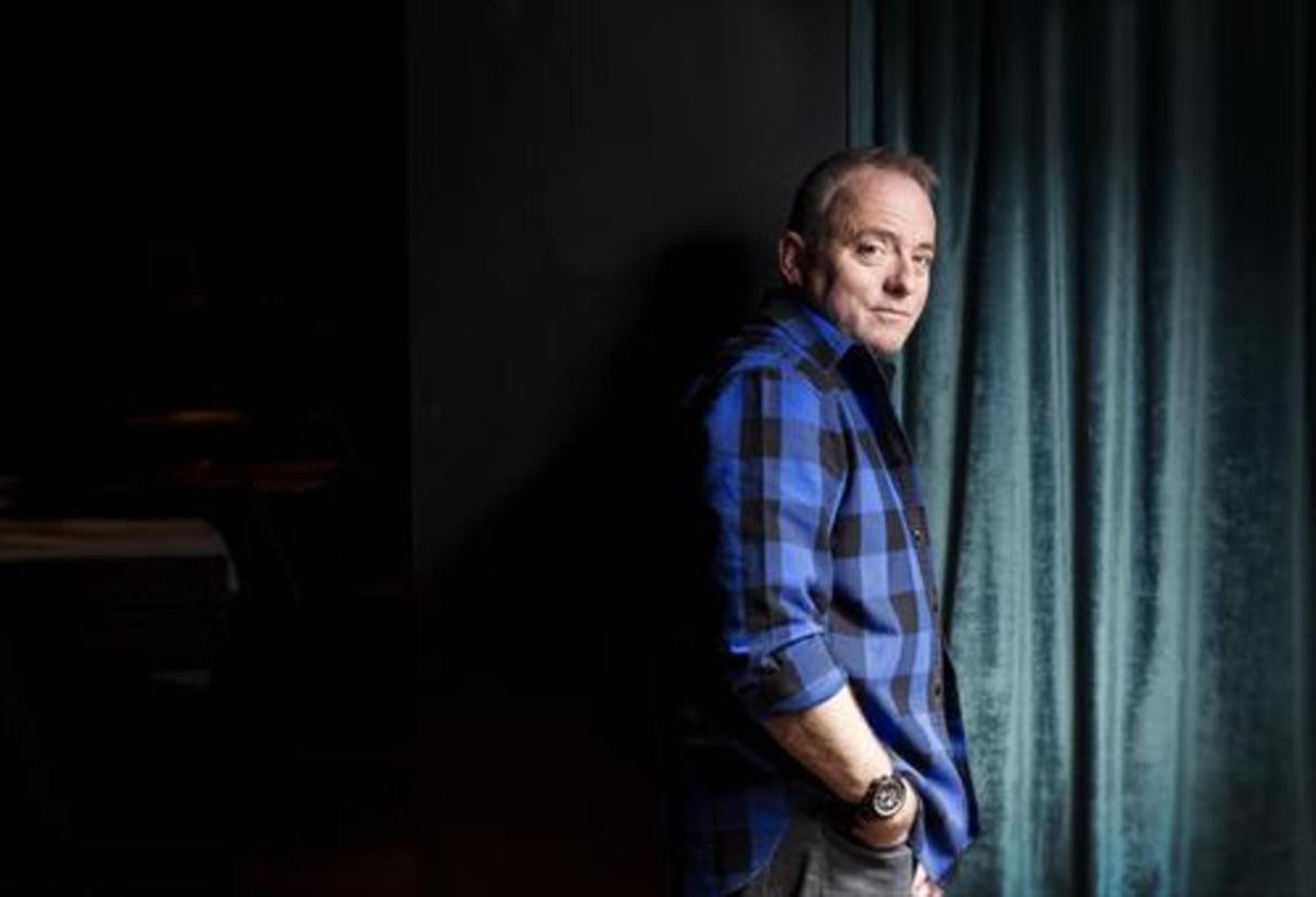 El escritor estadounidense Dennis Lehane, que hoy recoge el Premio Pepe Carvalho, ayer en Barcelona. El escritor estadounidense Dennis Lehane, que hoy recoge el Premio Pepe Carvalho, ayer en Barcelona.