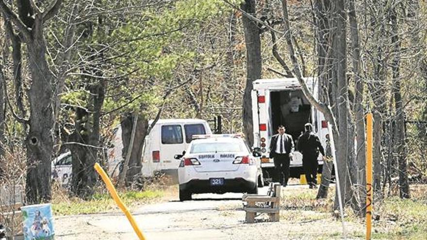 Cuatro jóvenes son brutalmente asesinados en Long Island