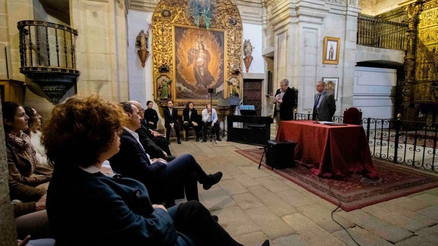 Acto de lectura do pregón, o pasado domingo, a cargo de José María Lores Pérez.   | // BISPADO TUI-VIGO