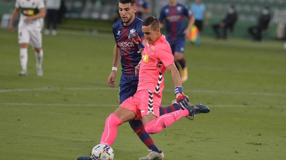 Elche - Huesca, las imágenes del partido