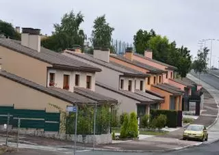 Una casa en la costa gallega cuesta hasta un 30% más que la media estatal