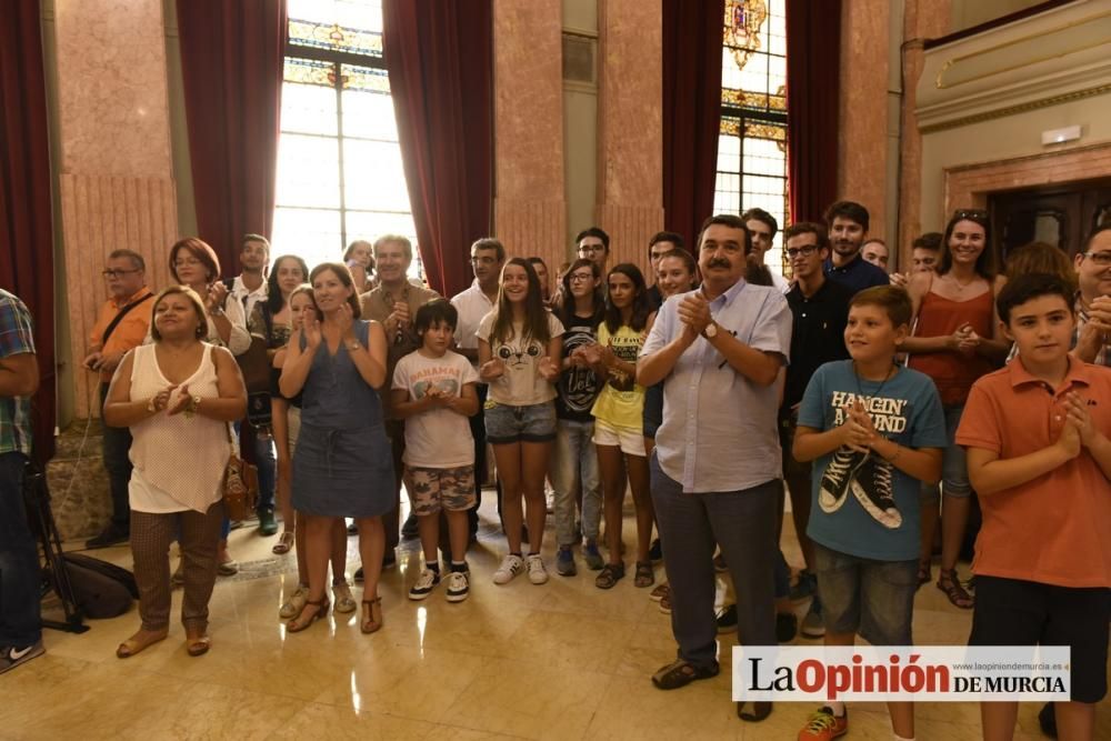 Recepción a Laura Gil en el Ayuntamiento de Murcia