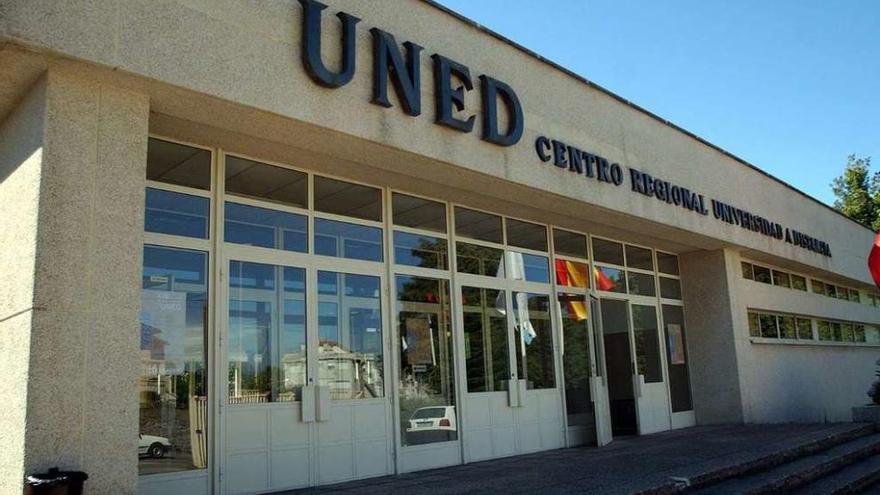 Centro asociado a la UNED en Pontevedra. // Rafa Vázquez