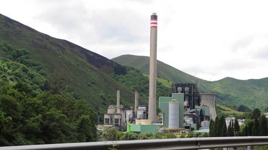 Naturgy sigue los pasos de Iberdrola y solicita el cierre de su térmica en Asturias