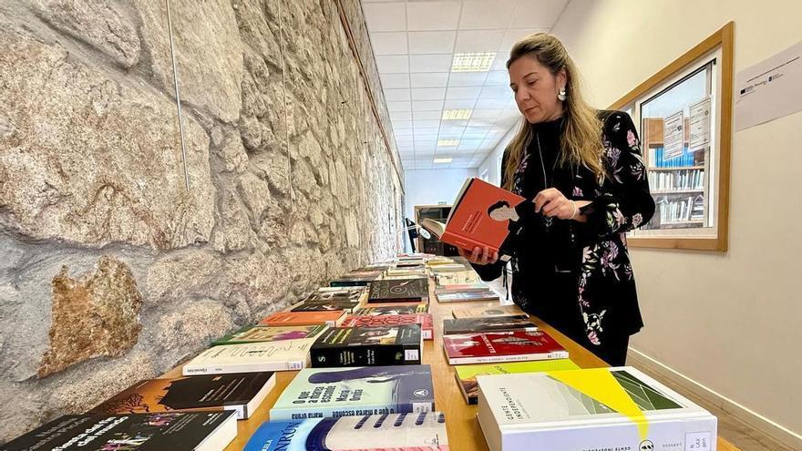 La Biblioteca Municipal de A Estrada incorpora 632 títulos y supera los 21.000 volúmenes