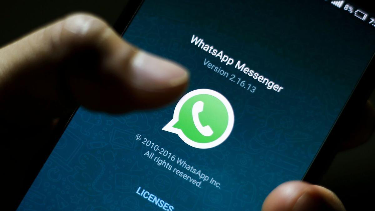 WhatsApp avisa a los usuarios de móviles antiguos: 'Dejará de estar disponible...'