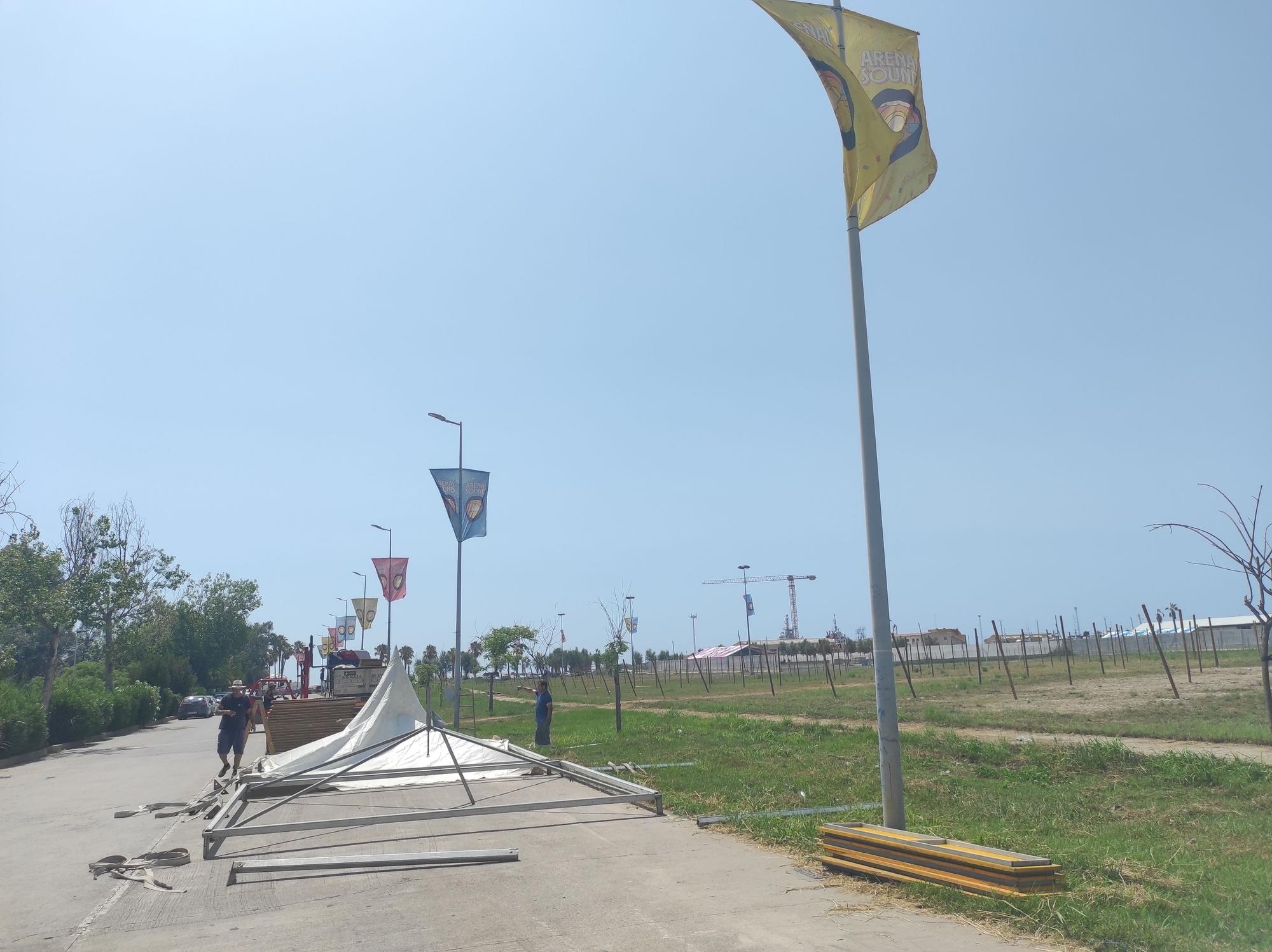 El montaje del Arenal Sound va tomando forma en Burriana