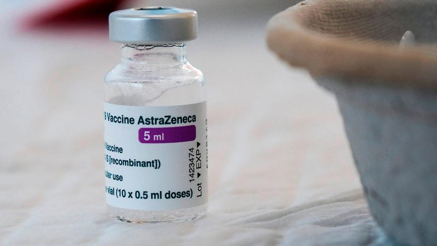 Astrazeneca insiste en la seguridad de su vacuna