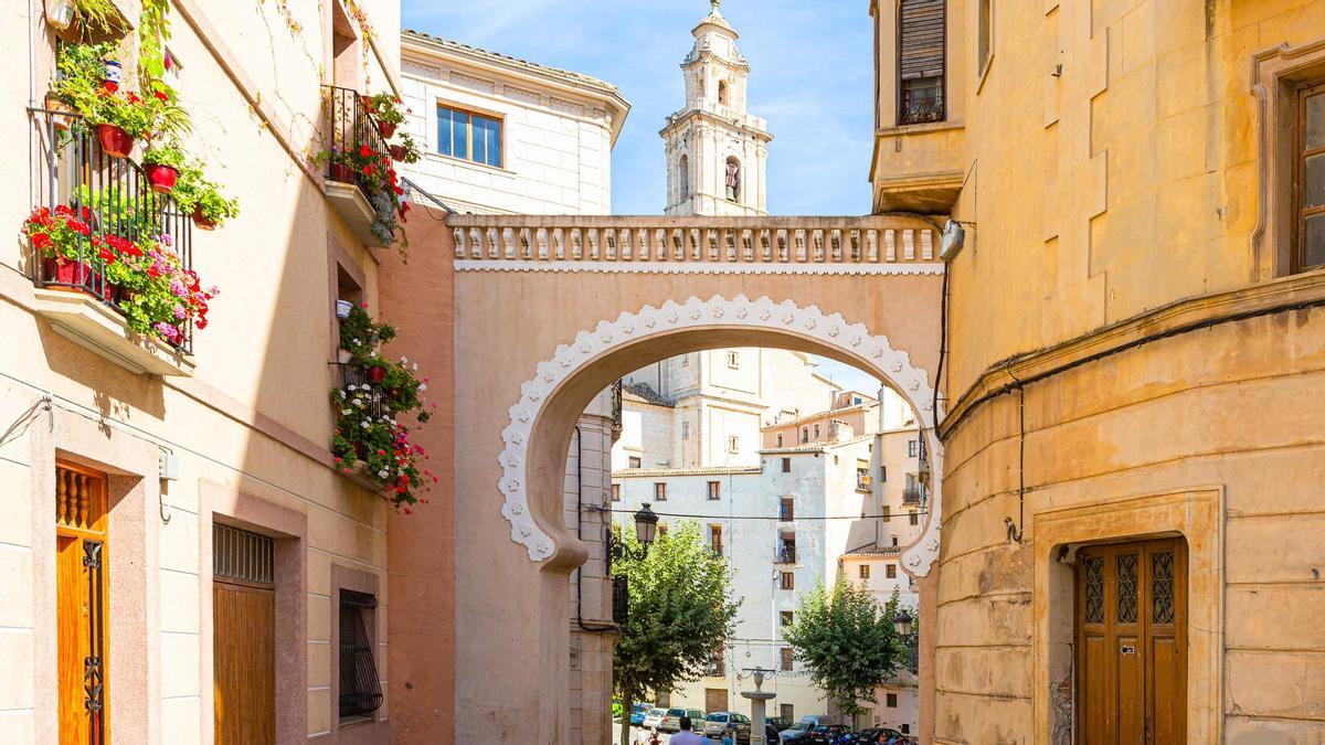 Unos cuantos pueblos cerca de Alicante que son preciosos para una escapada romántica.