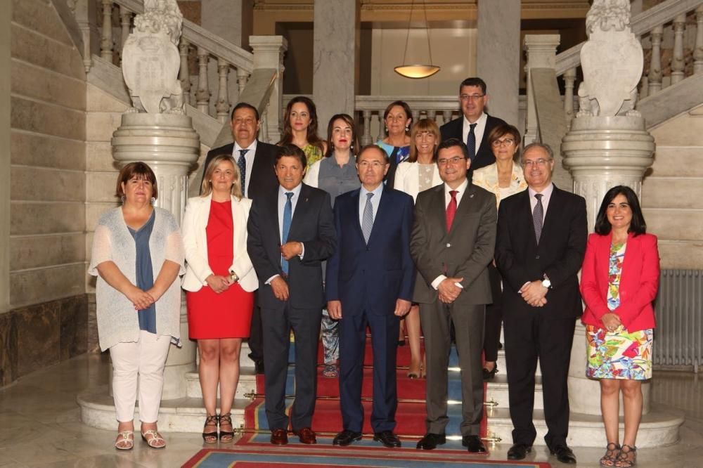 El presidente del Senado, Pío García-Escudero, visita Asturias