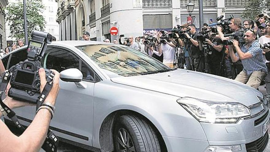 La compra en Madrid de un piso de lujo al contado delató a Zaplana