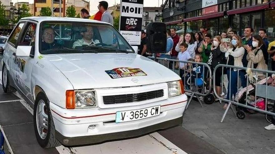 El XVII Rally Ciutat de Gandia reúne a más de 70 coches participantes