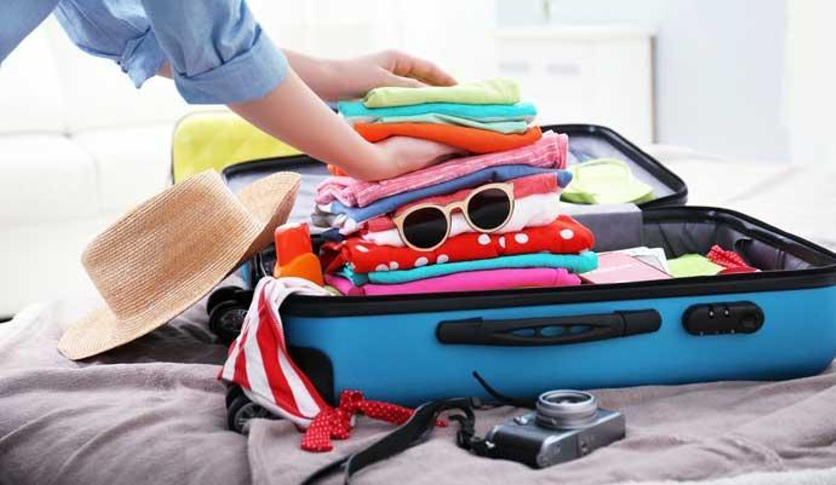 Prepara la maleta para tus vacaciones.