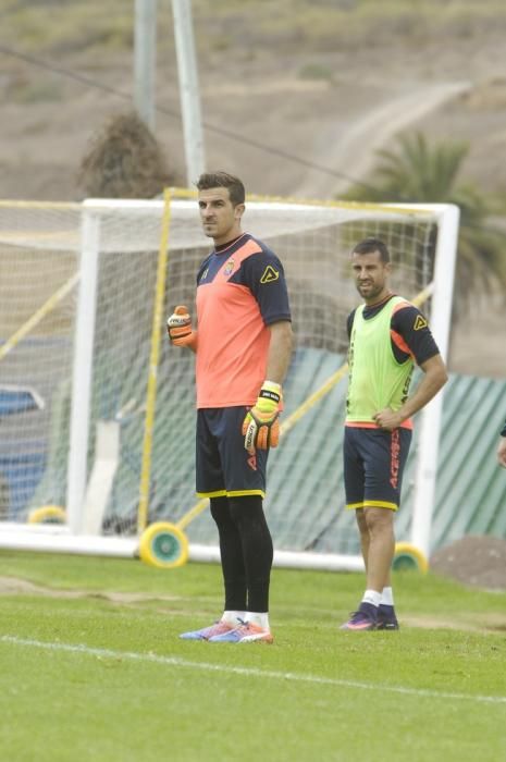 ENTRENAMIENTO DE LA UD LAS PALMAS EN BARRANCO ...