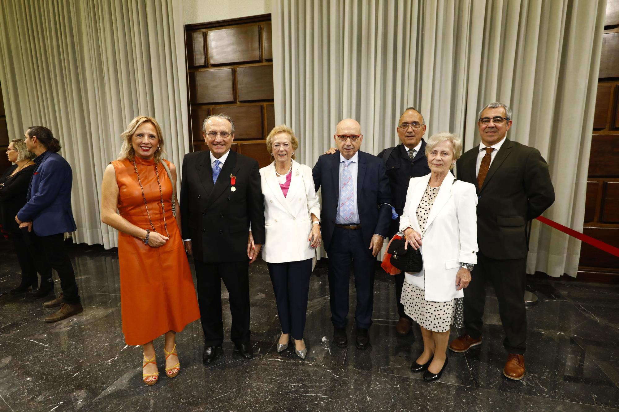 FOTOGALERÍA | Acto de entrega de medallas y distinciones de Zaragoza