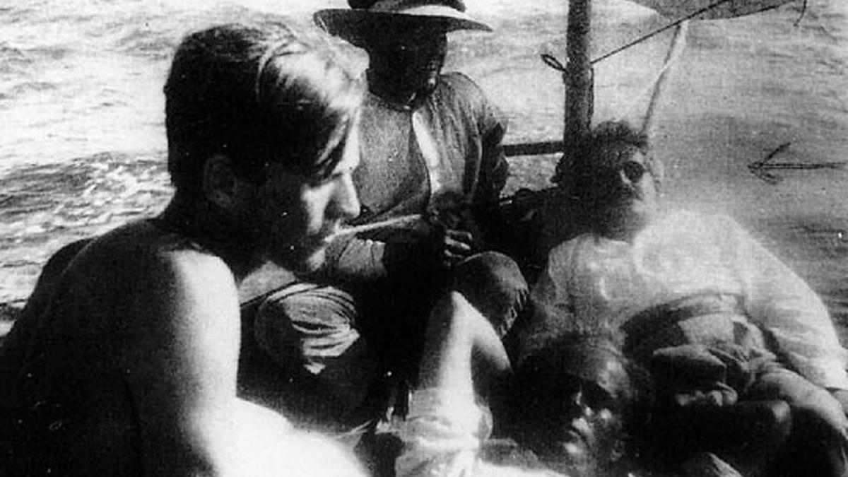 Jean Selz, en primer pla, i Walter Benjamin, al fons.