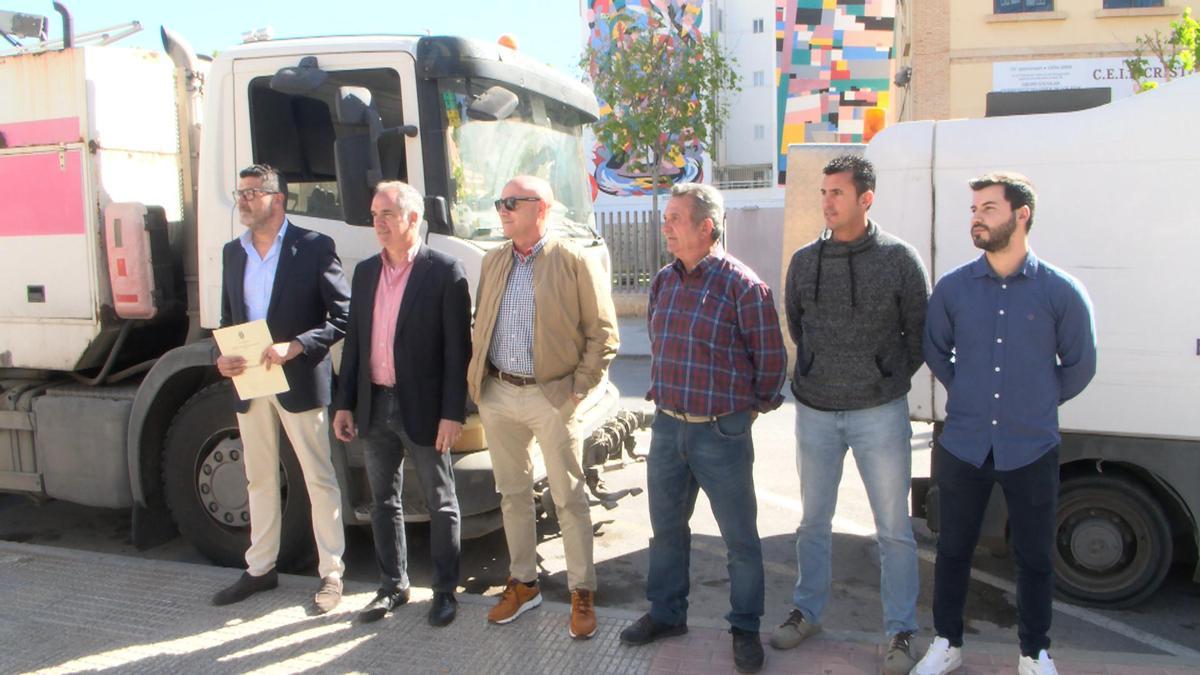 El alcalde, Santiago Román y el concejal de Limpieza Nicolás López presentan la campaña integral de limpieza