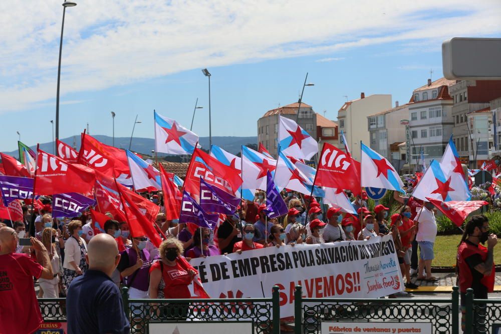 Manifestación en defensa de Thenaisie Provote.