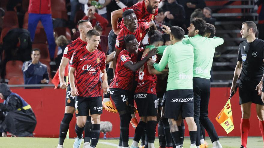 Resumen, goles y highlights del Mallorca 1 - 0 Cádiz de la jornada 34 de LaLiga Santander