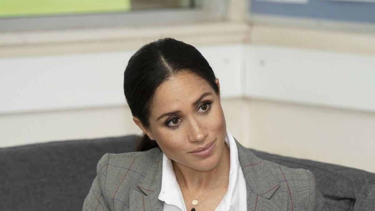 Meghan Markle con blazer diseñada por Serena Williams