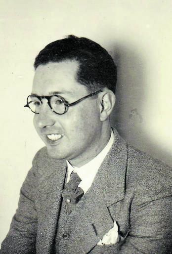 Joan Marí Castelló (1907-1936), que continuà amb el negoci familiar fins la seua mort. A partir de 1933 el negoci familiar tenia el nom de Comerç del Fill de Mariano Marí