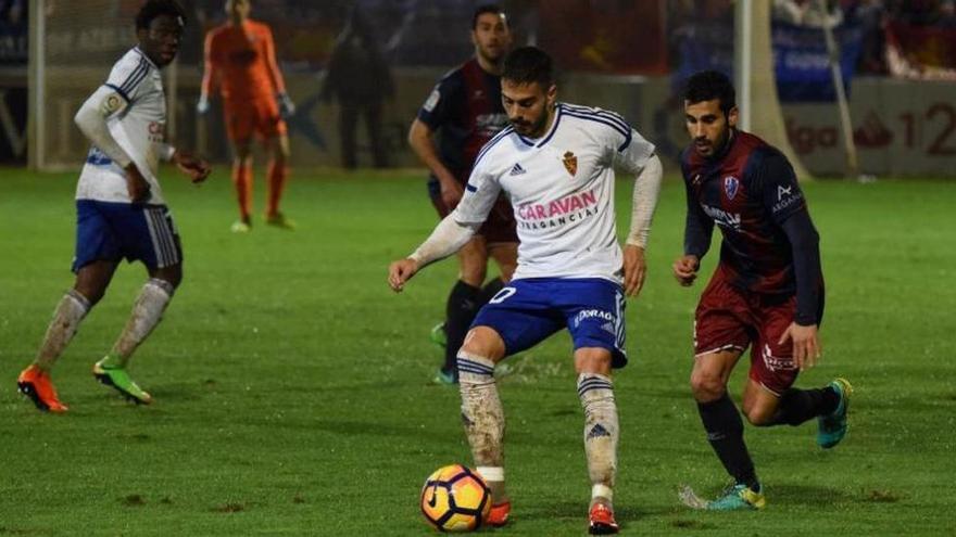 El Zaragoza juega mejor en el barro