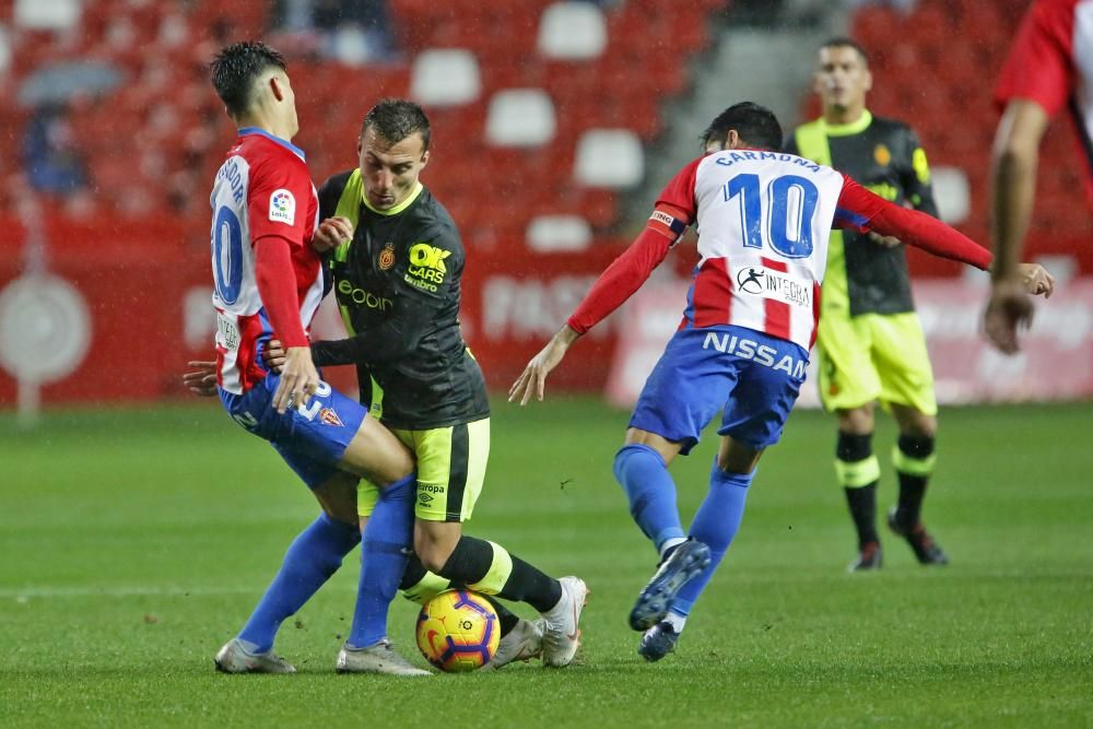 El partido entre el Sporting y el Mallorca, en imágenes