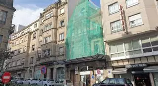 Santiago y A Coruña exigen declarar zonas de alquiler tensionadas mientras Vigo lo rechaza
