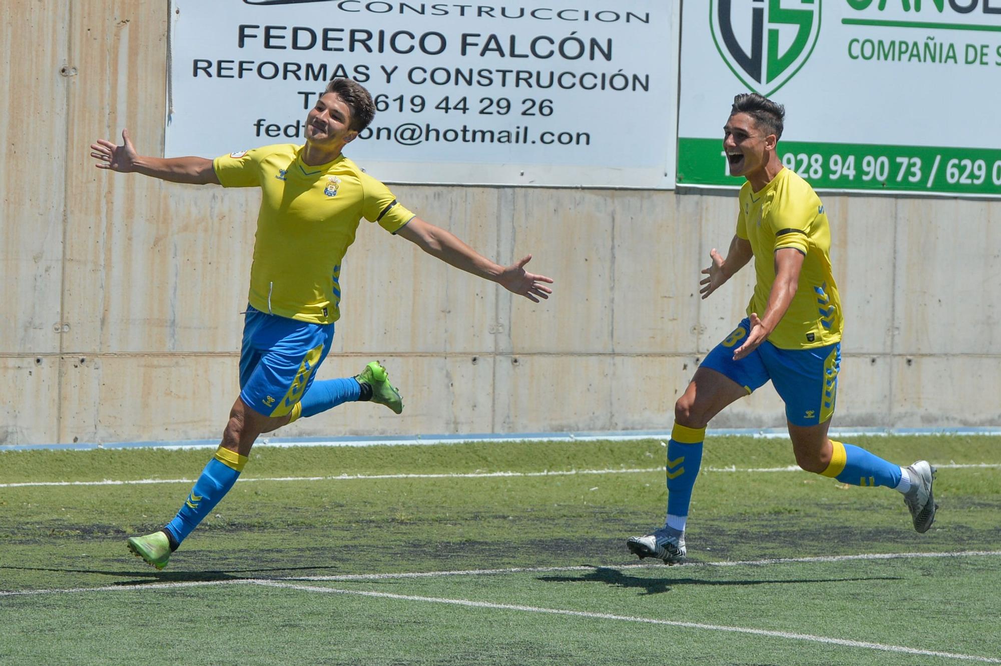 Partido entre Las Palmas Atlético y Yeclano Deportivo (9/05/2021)