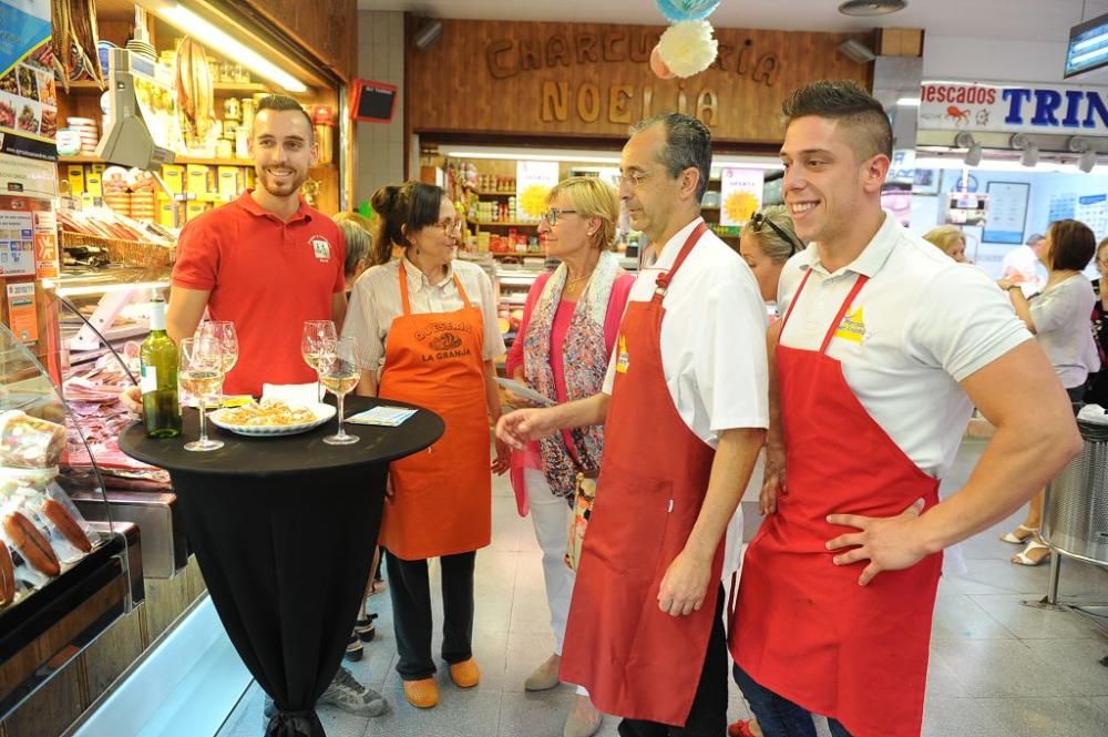 El mercado de abastos de San Andrés se sube al carro de las ventas por internet