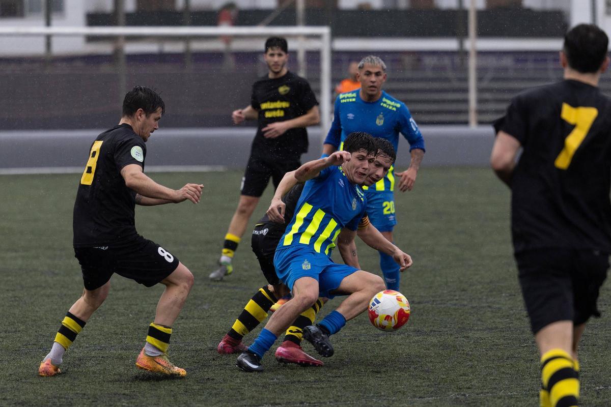 Un encuentro del Inter Ibiza en una imagen de archivo
