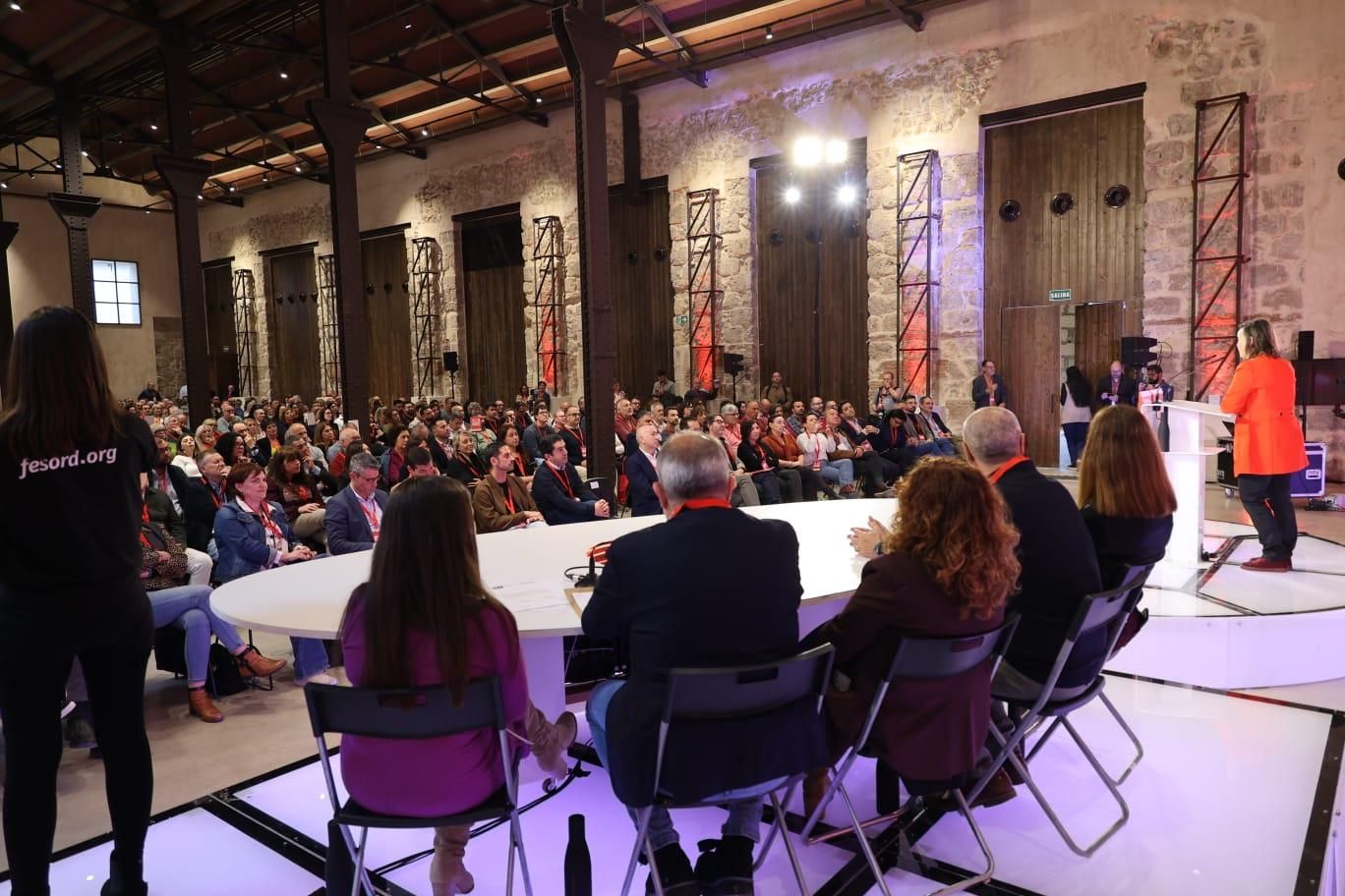 Leire Pajín abre el congreso provincial del PSOE alicantino celebrado en Alcoy