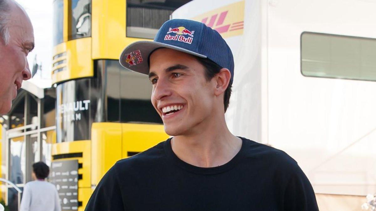 Márquez en el paddock del circuito francés