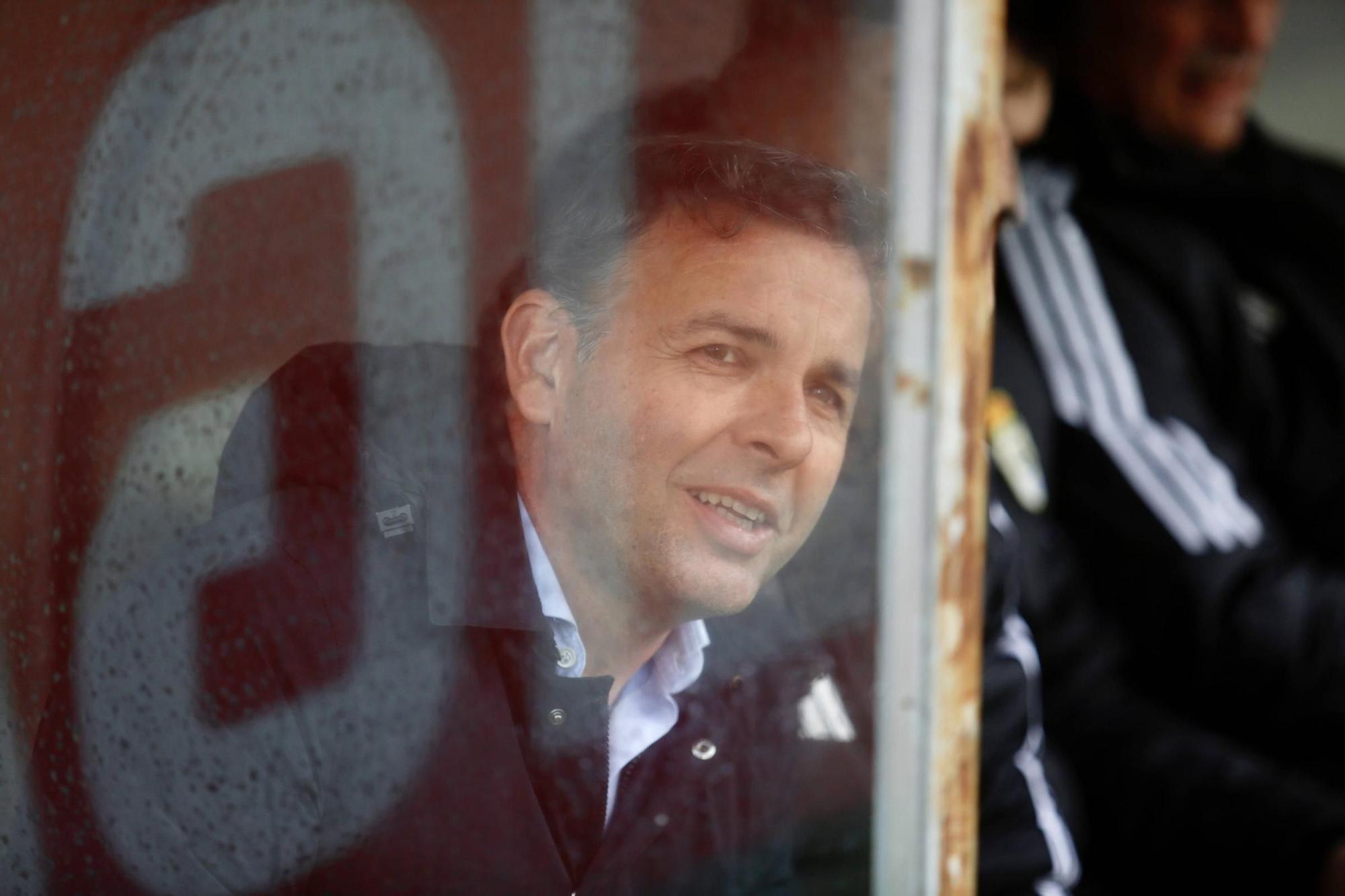 El partido entre el Mirandés y el Real Oviedo, en imágenes